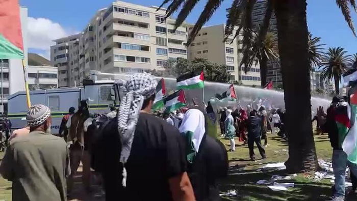 南非開普敦（Cape Town, South Africa）的親巴勒斯坦支持者。